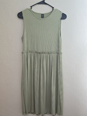 Cotton On Sage Green Sleeveless Midi Dress
